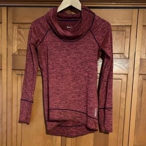 Light weight Reebok top